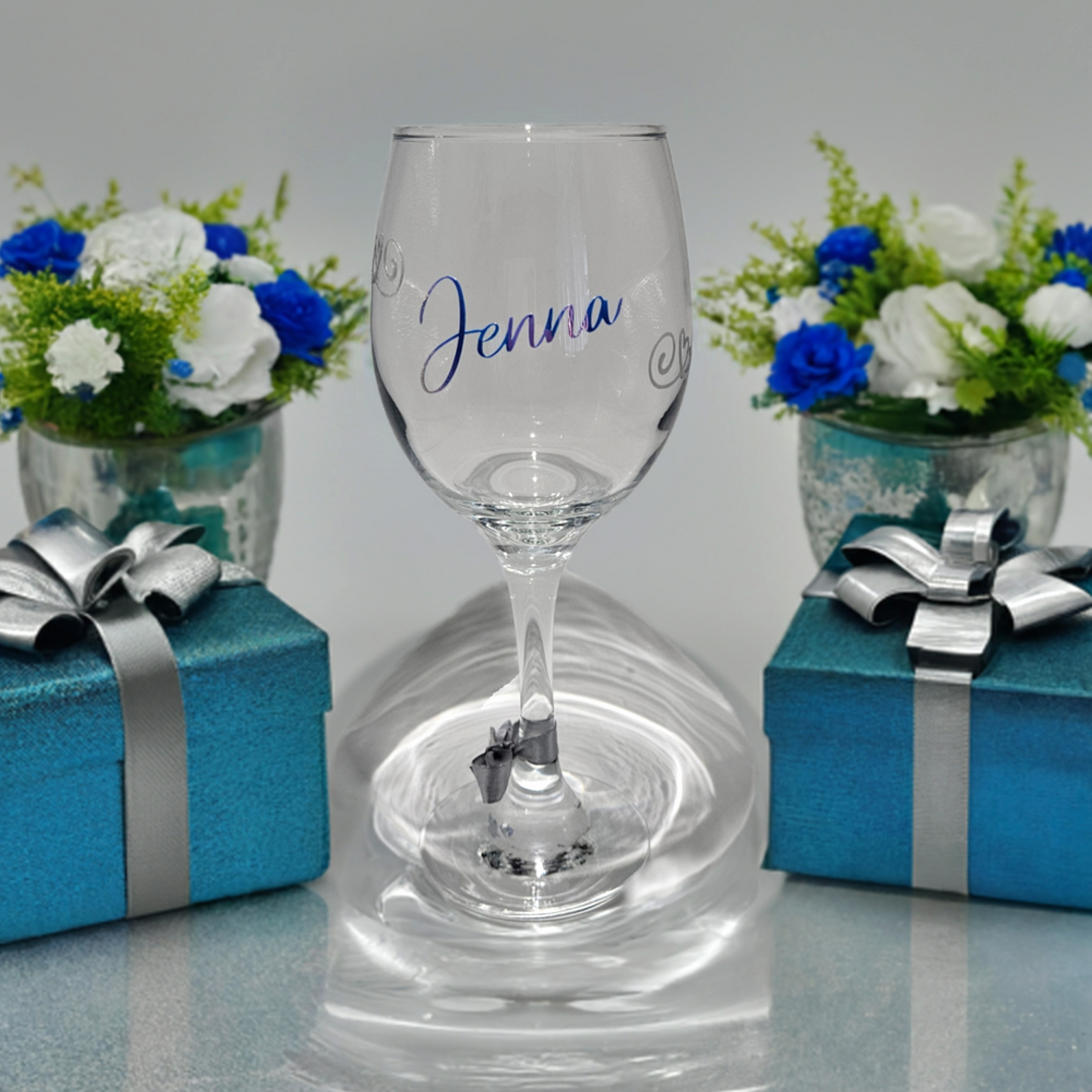 Personalised Luxury Wine Glass | Custom Birthday Present For Her | Luxury Wine Gift For Mum, Friend