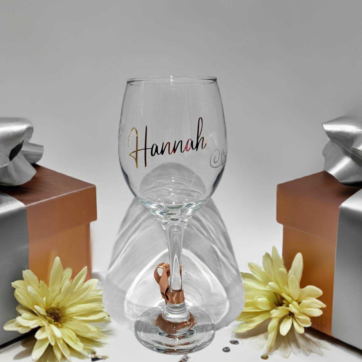 Personalised Luxury Wine Glass | Custom Birthday Present For Her | Luxury Wine Gift For Mum, Friend